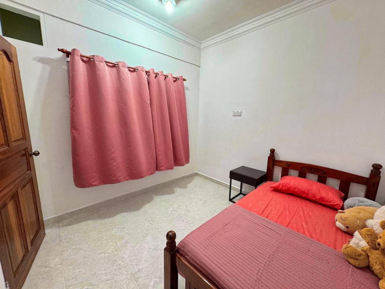 Ibai Golf Home Resort Homestay Kuala Terengganu Eksteriør bilde