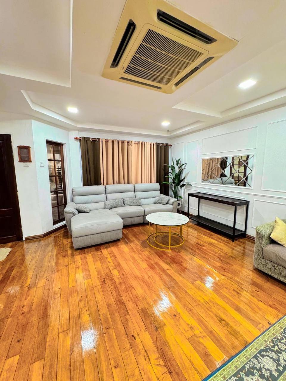 Ibai Golf Home Resort Homestay Kuala Terengganu Eksteriør bilde
